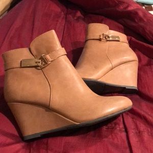 Wedge booties